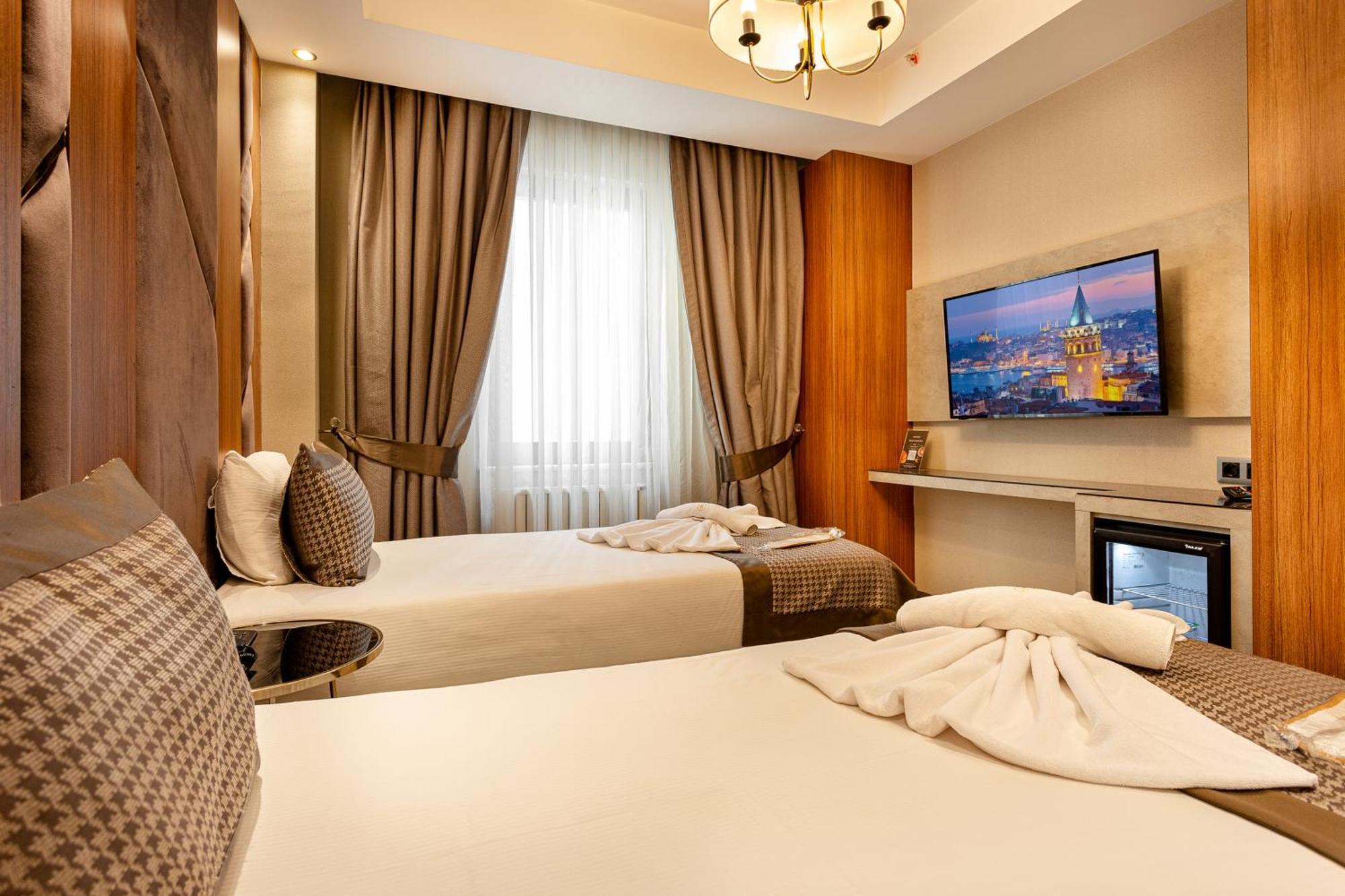 Santra Hotel อิสตันบูล ภายนอก รูปภาพ