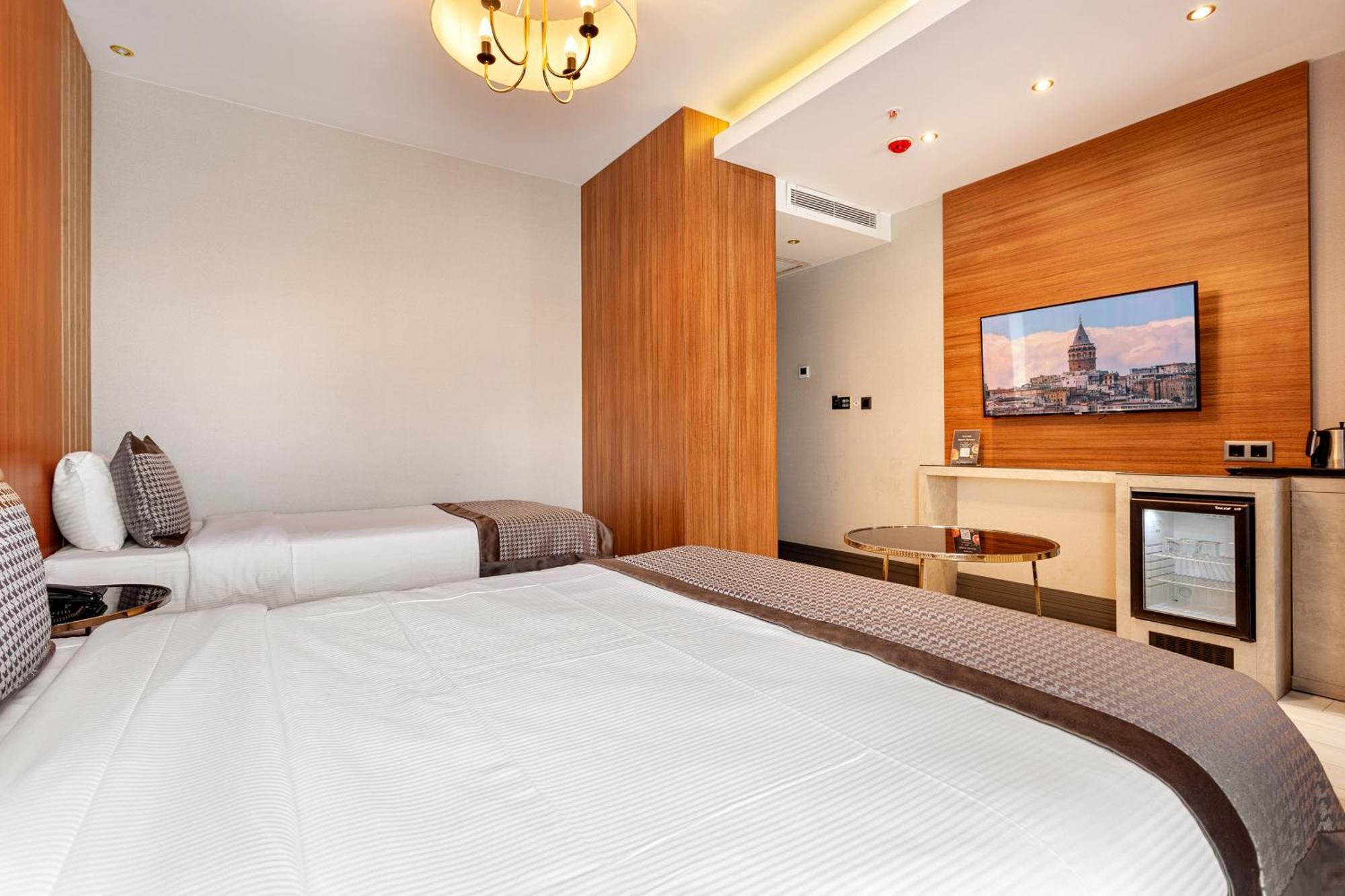 Santra Hotel อิสตันบูล ภายนอก รูปภาพ