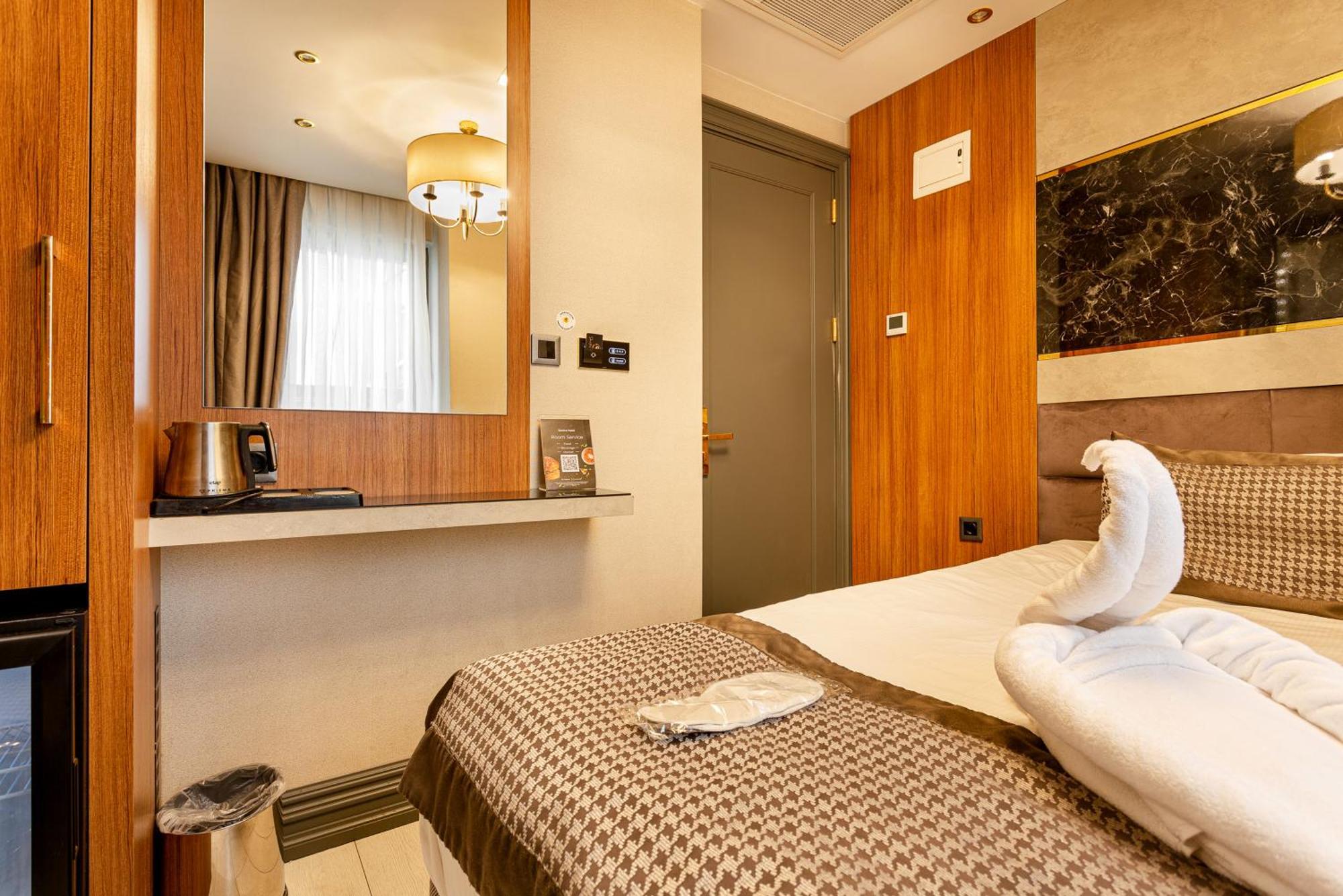 Santra Hotel อิสตันบูล ภายนอก รูปภาพ