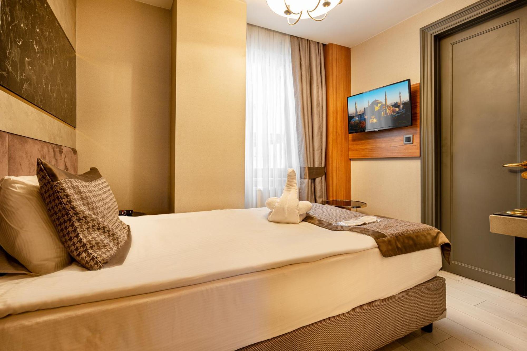 Santra Hotel อิสตันบูล ภายนอก รูปภาพ