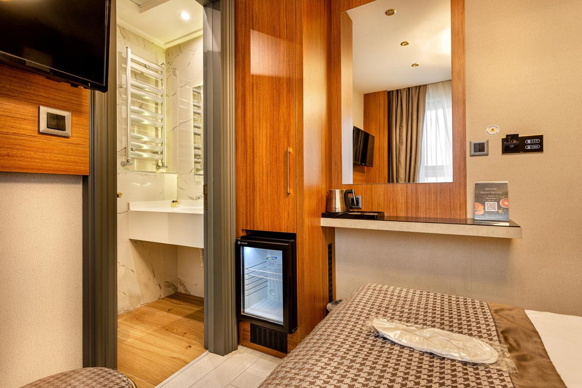 Santra Hotel อิสตันบูล ภายนอก รูปภาพ